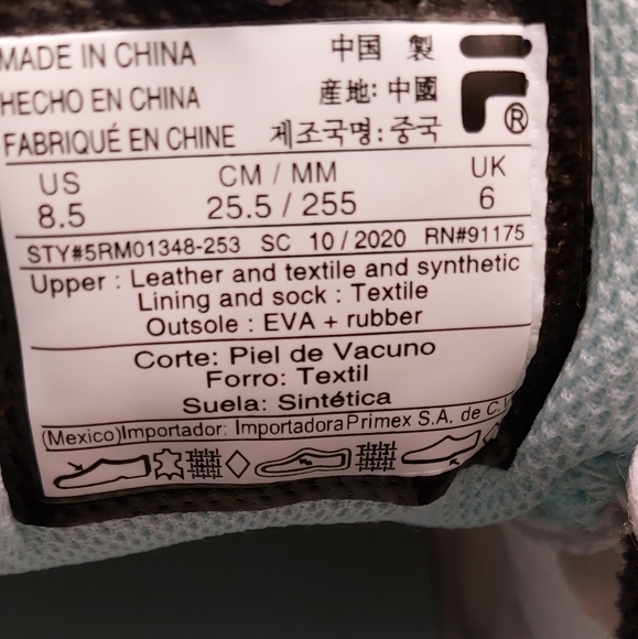 Women's 8.5 gray, white and mint Fila sneaker - Picture 6 of 6